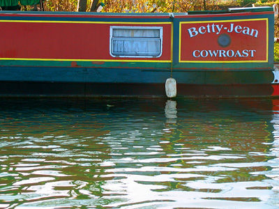 Canal boat Betty Jean at Cow Roast