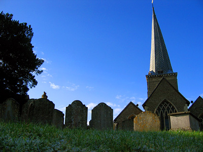 Graveyard and church, St Peter and St Paul, Godalming